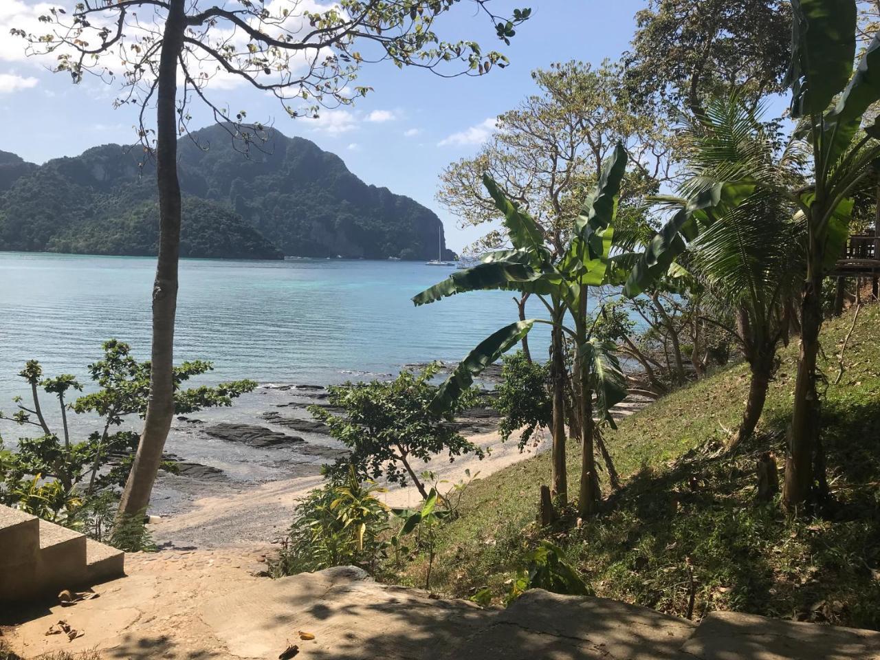 Sunwaree Phi Phi Resort Екстериор снимка