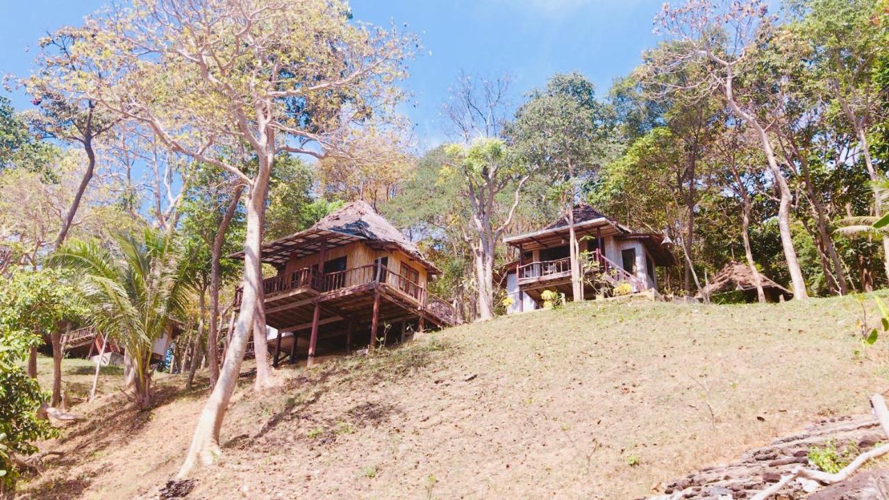 Sunwaree Phi Phi Resort Екстериор снимка